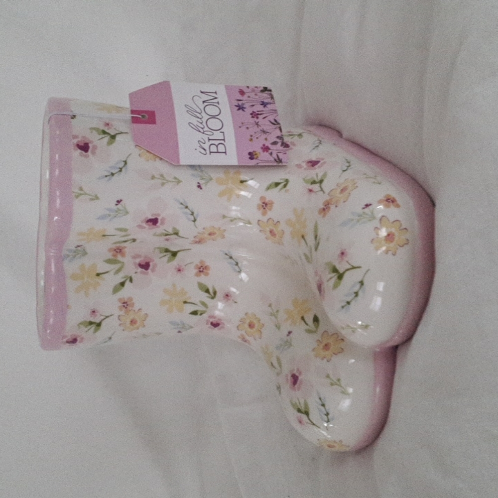 In Full Bloom Pink Floral Ceramic Boot Planter